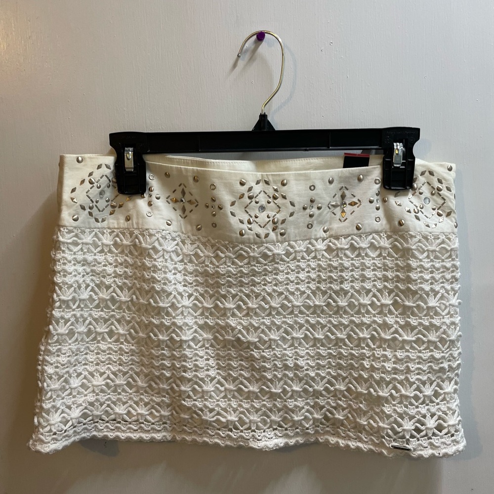 Hollister White Lined Crochet Mini Skirt size 3